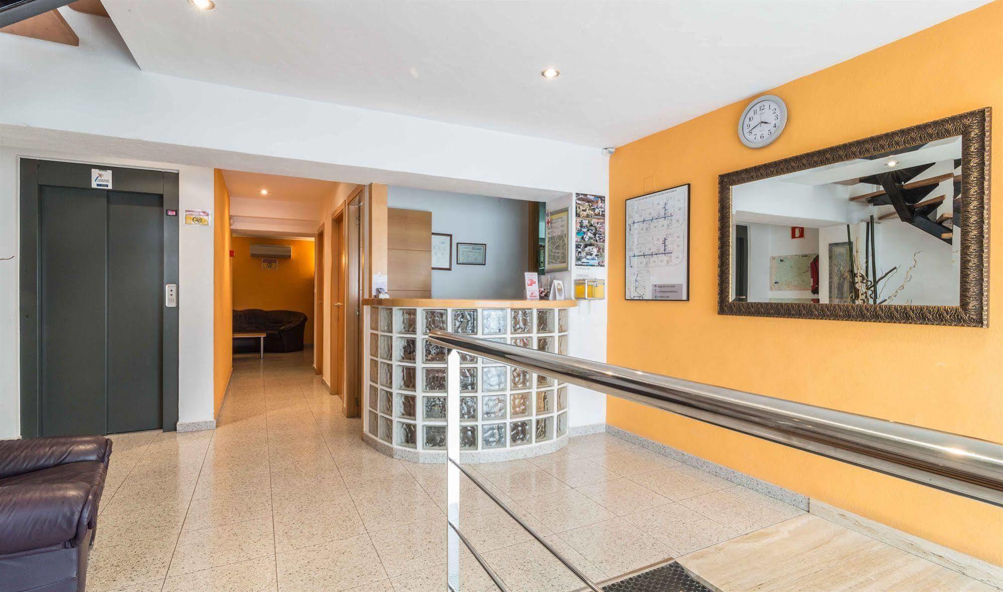 Hotel Reig Pego Exterior photo